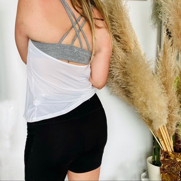 Old Navy Tops - OLD NAVY ACTIVE White Grey Open Back Athletic Strap Sports Bra Tank Top Shirt XS